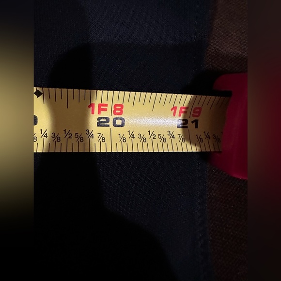 Dana Buchman Black Plain Midi Skirt Zipper In Back SZ P10 Great Condition - Picture 10 of 11